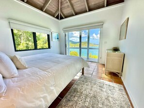 4 bedrooms, desk, iron/ironing board, free WiFi