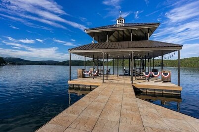 Luxury Lake Villa
