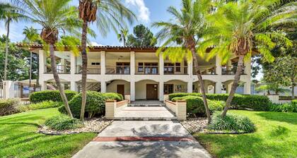 San Diego Condo: Pool Access, 8 Mi to Downtown
