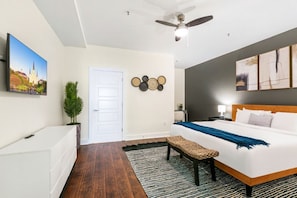 4 slaapkamers, een strijkplank/strijkijzer, wifi, beddengoed