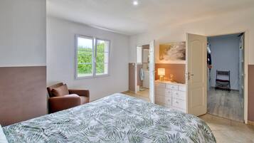 4 dormitoris, planxa i posts de planxar i wifi gratuïta