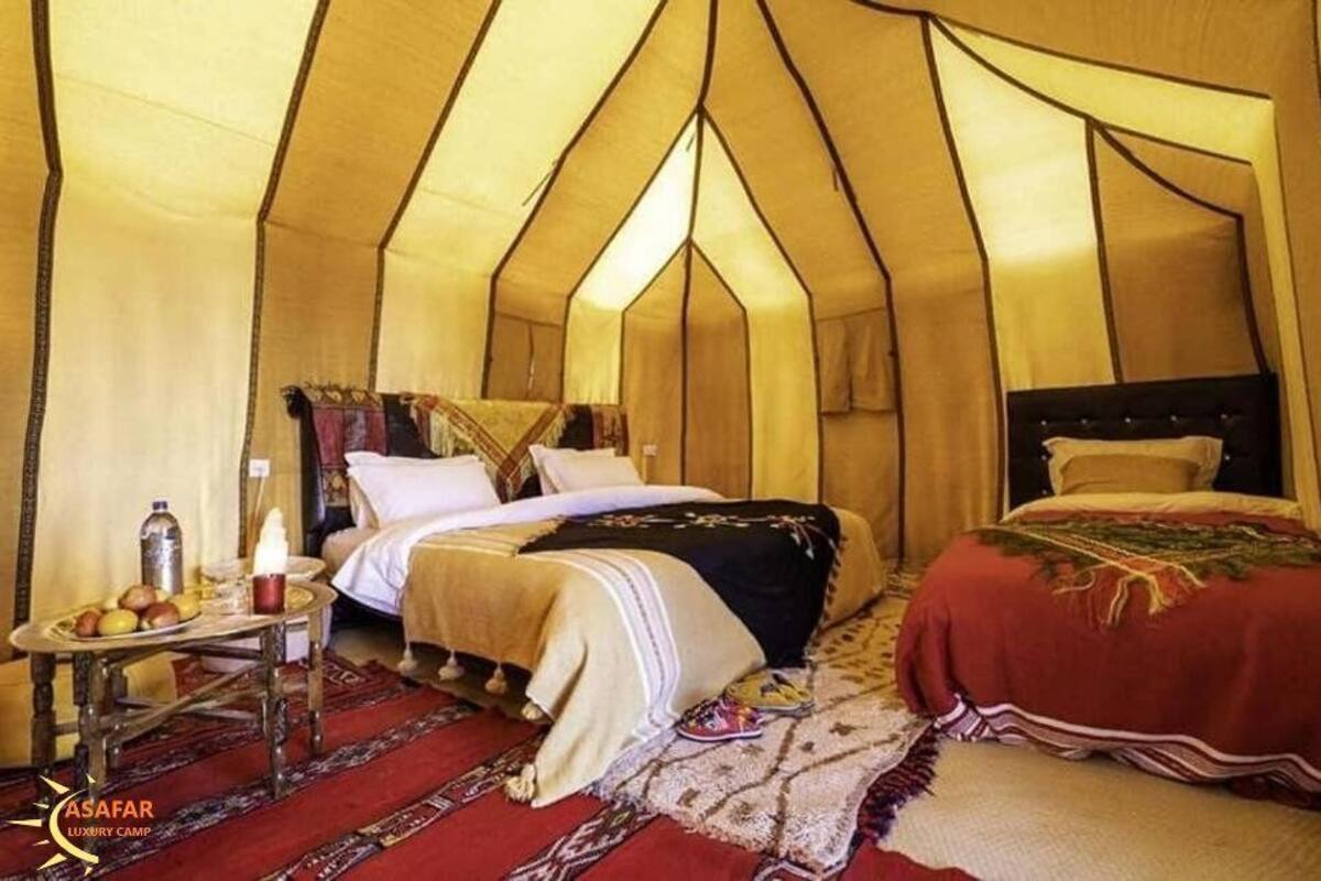 Habitación triple Deluxe | Sábanas de algodón egipcio y ropa de cama de alta calidad