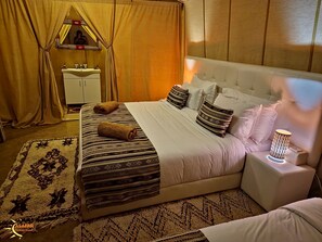 Habitación Deluxe doble | Sábanas de algodón egipcio y ropa de cama de alta calidad