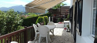 Quiet apartment, mountain view, near the bay of st jean de luz
