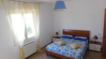 6 camere, ferro/asse da stiro, culla da viaggio, Wi-Fi gratuito