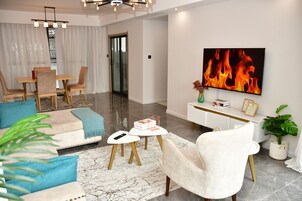 2 bedrooms, soundproofing, iron/ironing board, free WiFi