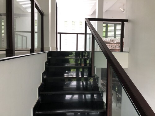 3 bed 3 bath, 2 kitchen, executive villa in Kowdiar, Trivandrum, Kerala
