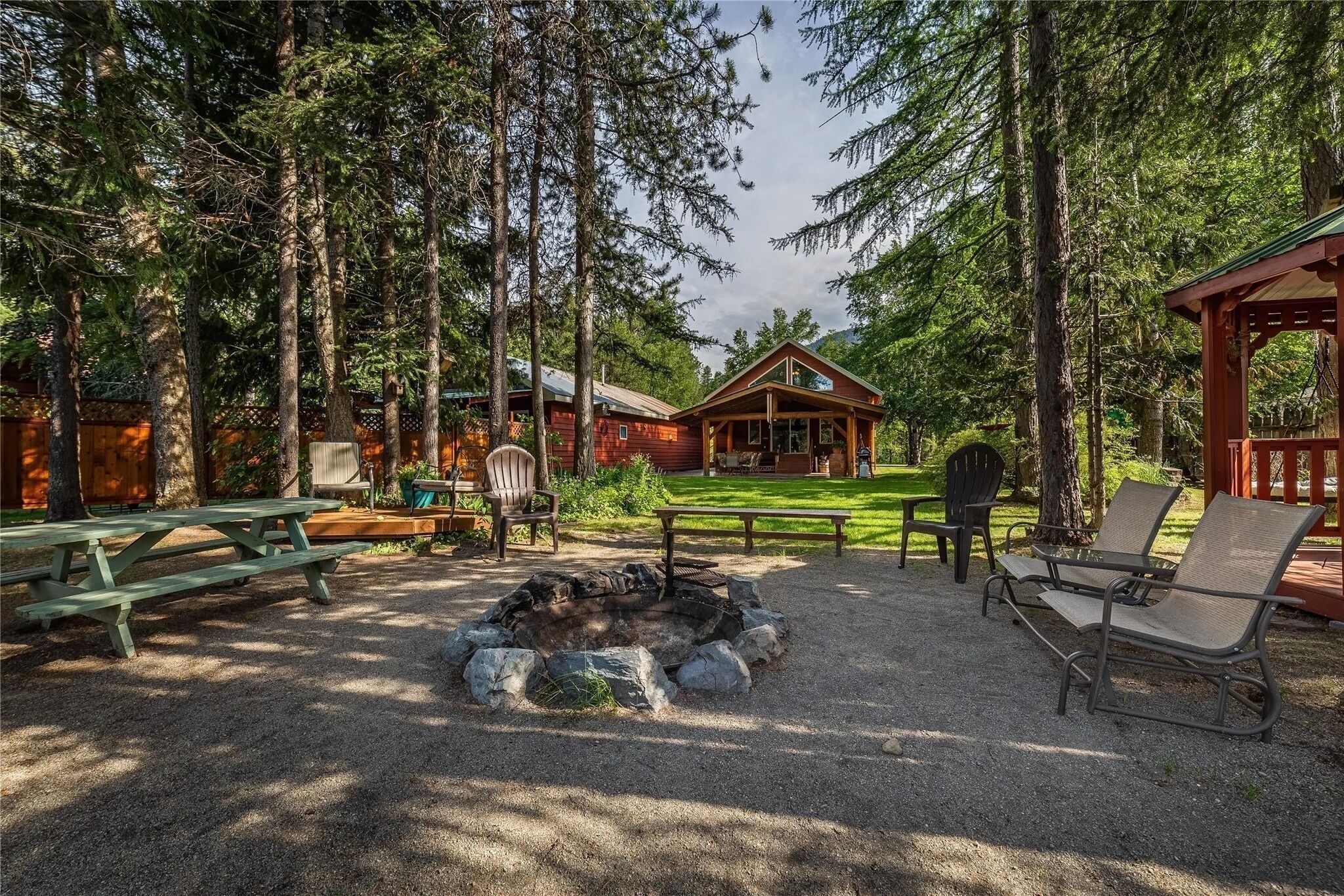 屋外ダイニングエリア