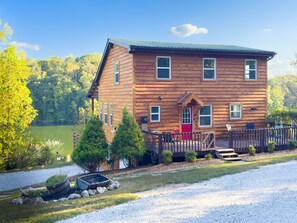 Exterior - A Quiet Retreat on the Shore of Watts Bar Lake - Dog Friendly with Lake Access! (Rockwood)