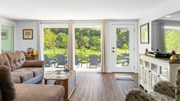 Smart-TV, DVD-Player