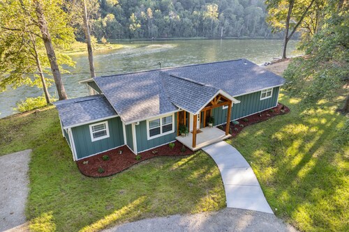 NEW LISTING- Riverfront / Unique / Perfect location/ Private 