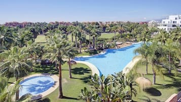 Piscina externa