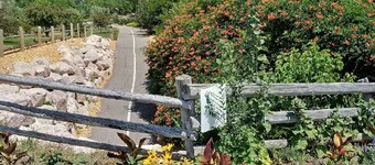 30% OFF, Ski Dream Sleeps 14 in Comfort! 2 Dedicated HotTubs,BBQ,5 Min to Dwntwn