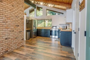 Coffee/tea maker, fridge, microwave, stovetop - Tree-Lined Gold Beach Retreat w/ Multiple Decks! (Gold Beach)