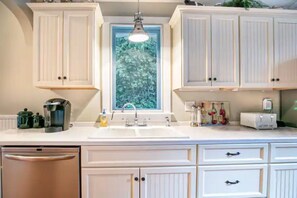 Private kitchen - Historic Hubbell House of Mount Dora (Mount Dora)