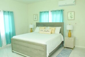 3 bedrooms, iron/ironing board, travel cot, free WiFi