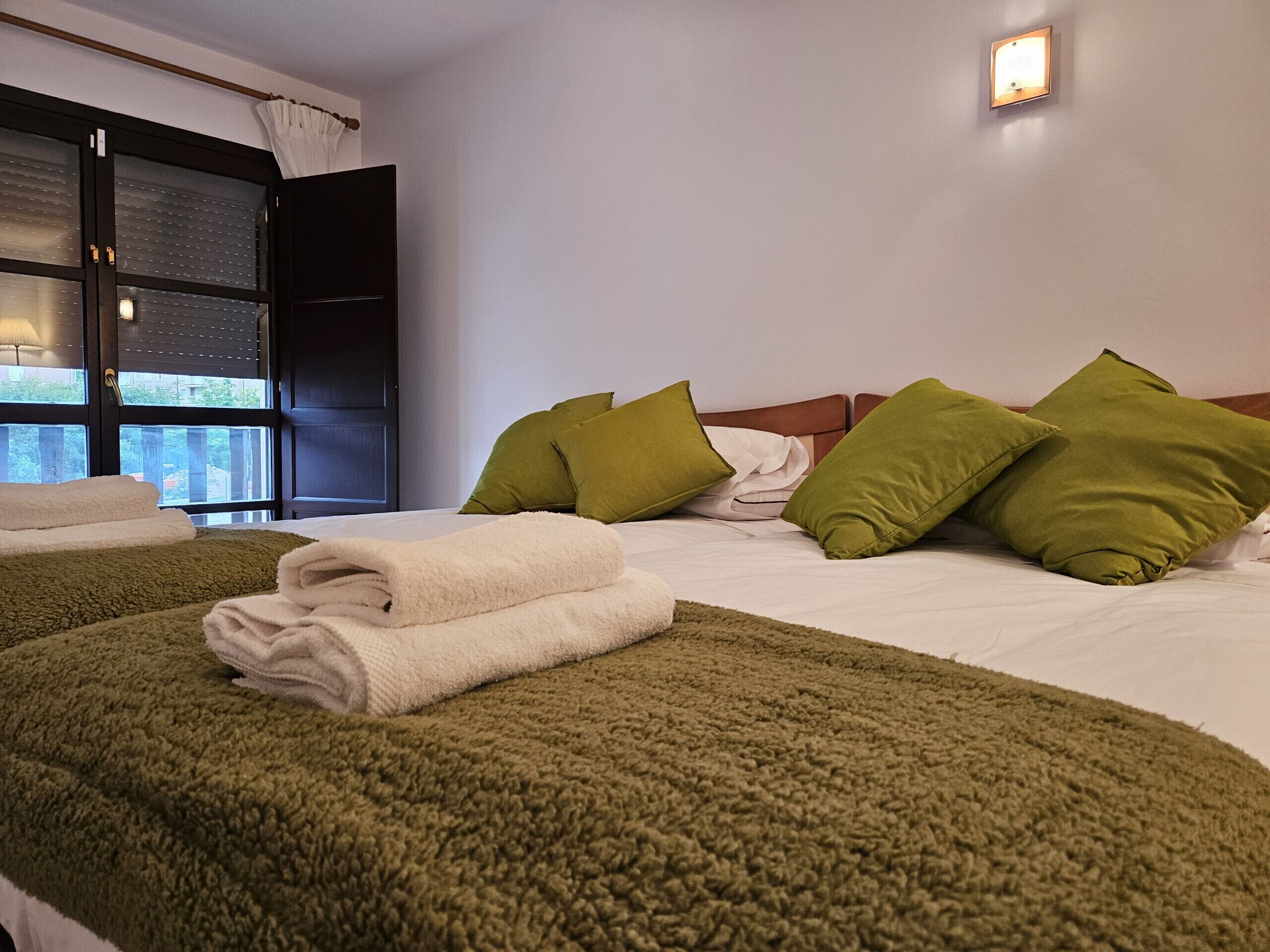3 slaapkamers, gratis wifi, beddengoed