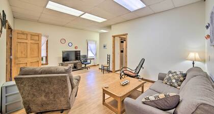 2 Mi to Ice Caves: Pet-friendly Eben Junction Apt