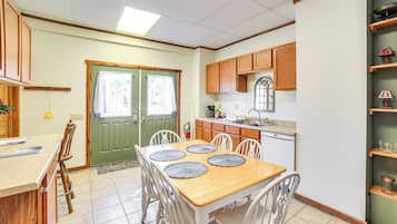 Apartemen (3 Bedrooms) | Interior