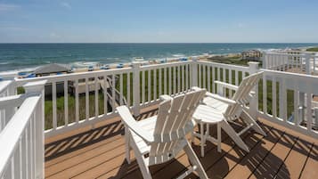 Superior House | Balcony view