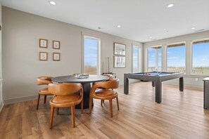 Spielezimmer