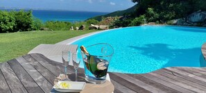 Pool - 7 Bedrooms luxury Villa Caye Blanche - Home Rental in Saint-Martin French Side (Anse Marcel)