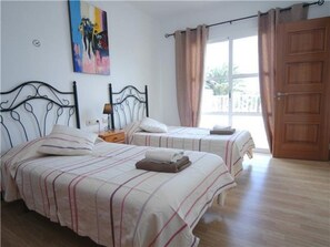 4 habitaciones y caja de seguridad en la habitación 