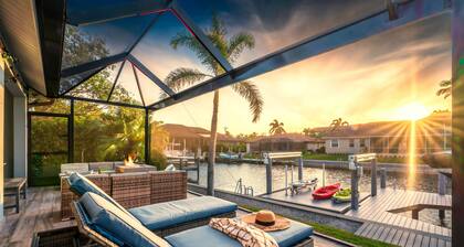 Waterfront house with private pool, dock, bikes, firepit, kayak & lanai