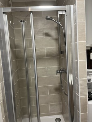 Dusche, Haartrockner