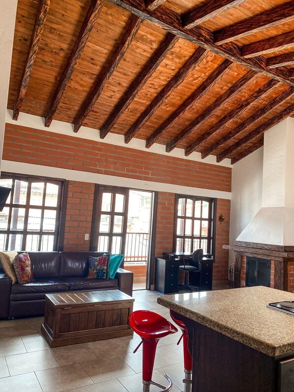 Interior - Apartamento Mas (Retiro)