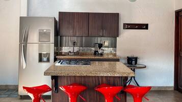 Basic Apartment | Private kitchen