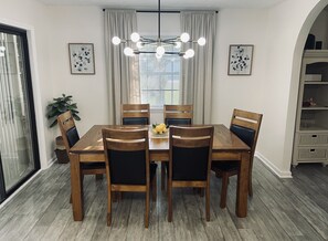 Dining - Large comfortable house with a GAME ROOM!! (North Myrtle Beach)