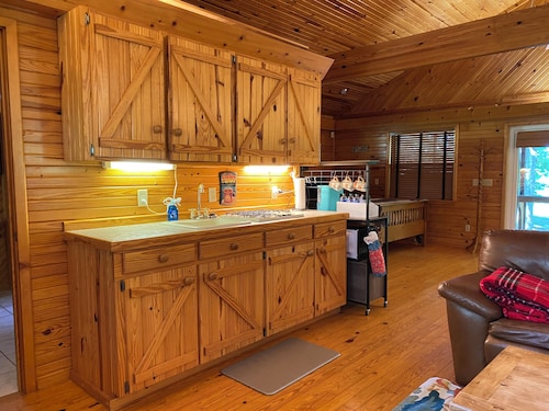 Enjoy a warm fire! Fish in the lake or river, relax in the Outhouse Lounge 