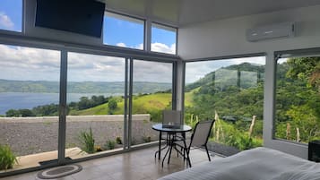 2 chambres, fer et planche Ă repasser, Wi-Fi, draps fournis