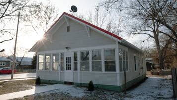 Façana frontal de l'allotjament