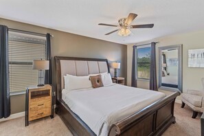 單棟房屋 (5 Bedrooms) | 住宿設施服務