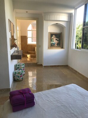 6 Schlafzimmer, Bügeleisen/Bügelbrett, WLAN, Bettwäsche