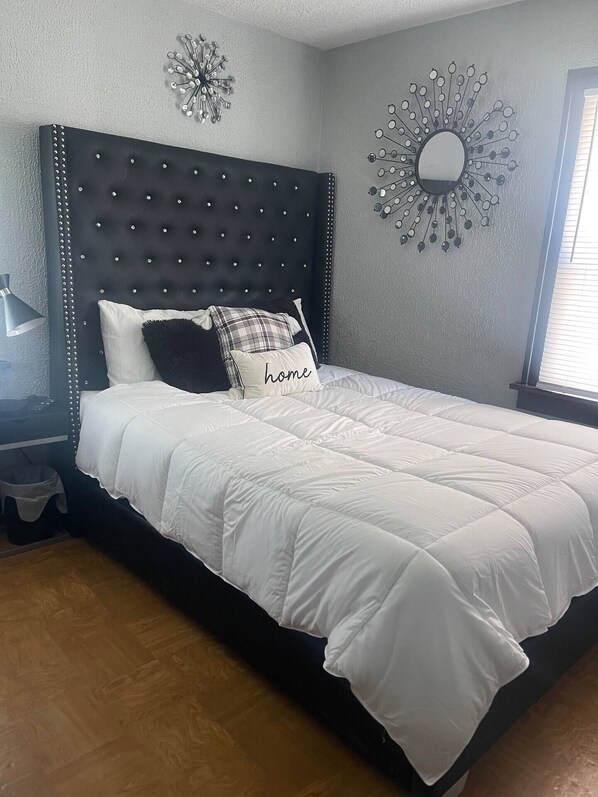 2 makuuhuonetta, Wi-Fi, vuodevaatteet