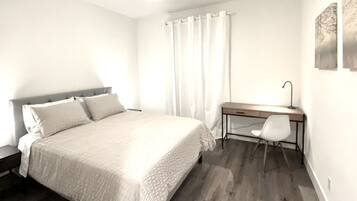 4 dormitorios, tabla de planchar con plancha, wifi y ropa de cama