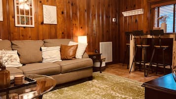 Smart TV, books, stereo