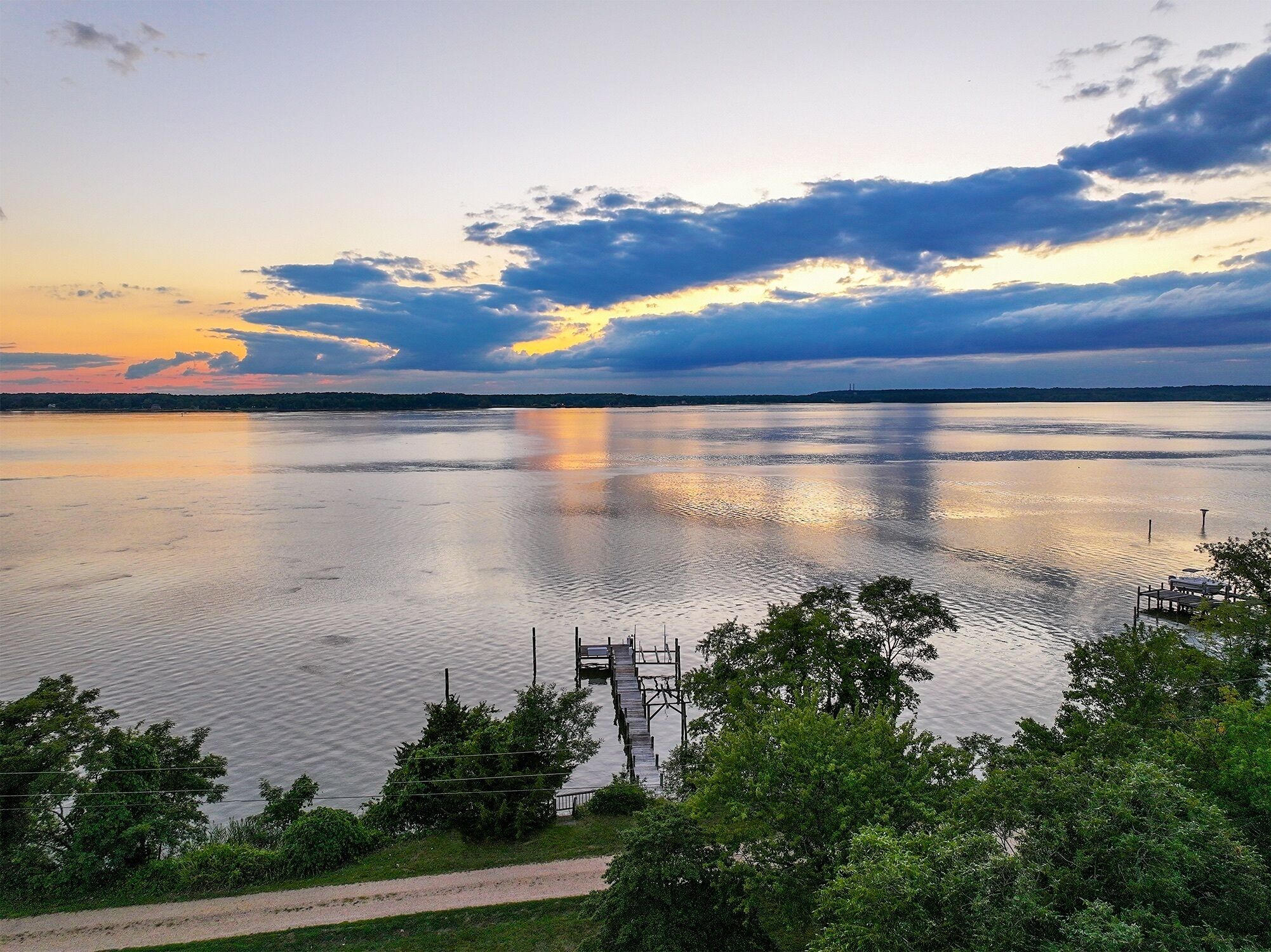 Scenic Sunsets star lite sky between Pax River and Wash DC