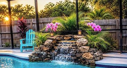 Heated Saltwater Pool Oasis + Hot Tub & Tiki Bar - Pet Friendly. Beach escape!