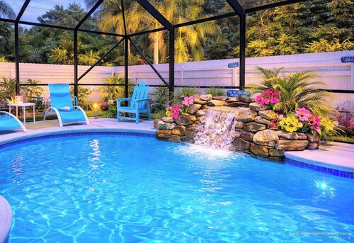 Private Tropical Resort — No Crowds, No Sharing! Pool, Spa, Tiki Bar. Near Beach