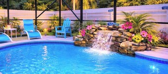 Private Tropical Resort — No Crowds, No Sharing! Pool, Spa, Tiki Bar. Near Beach