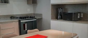 Delicioso ap a uma Quadra da Av. Bandeirantes - 2 Pessoas