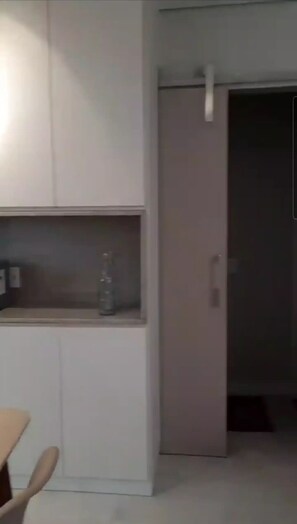 Interior - Delicioso ap a uma Quadra da Av. Bandeirantes - 2 Pessoas (Anchieta Belo Horizonte)