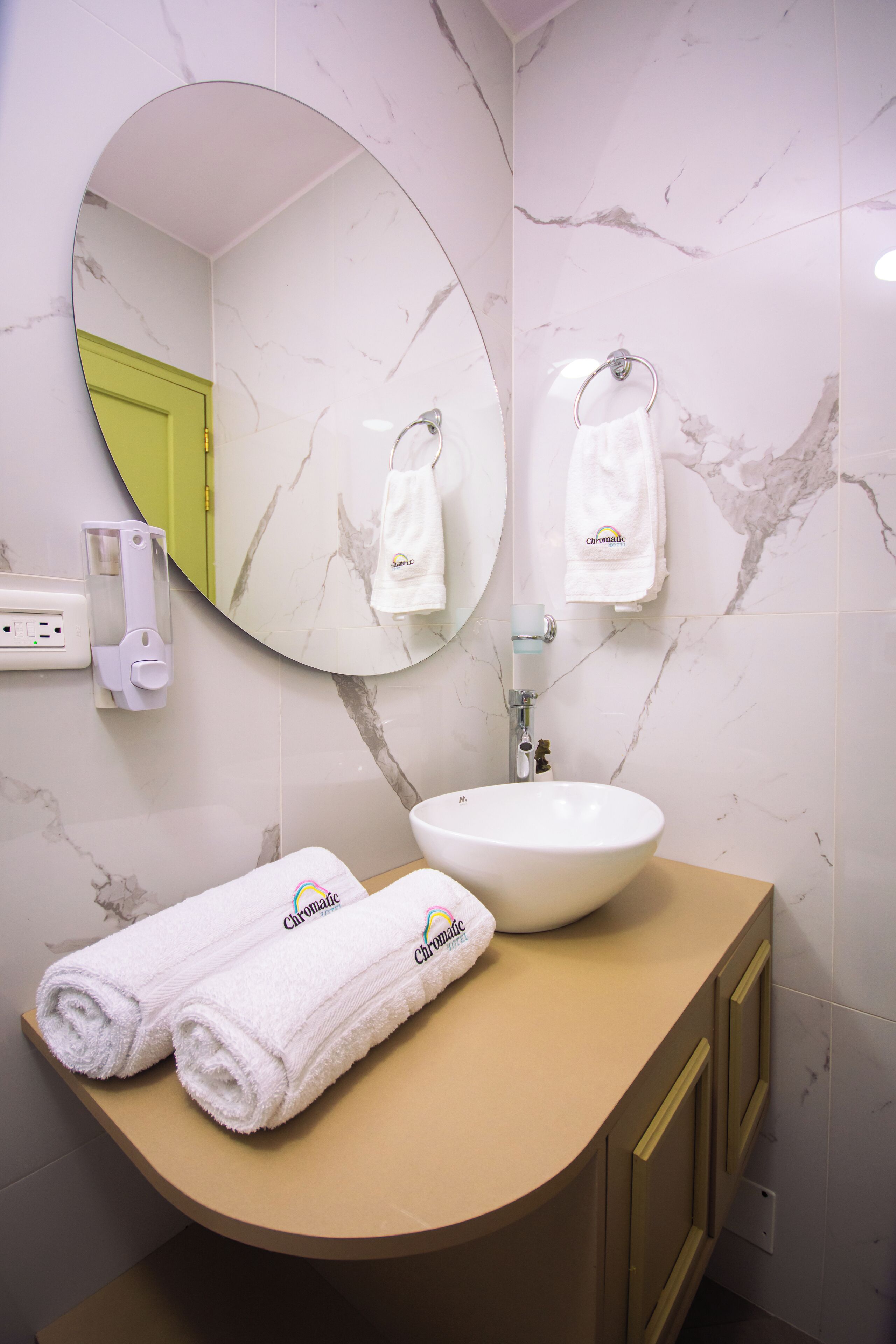 Photo - Hotel Chromatic