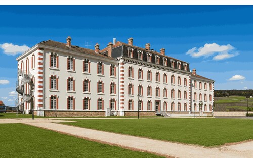 Value Apt near Vineyards | Free Wi-Fi