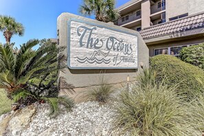 Exterior detail - Oceans of Amelia - Updated 2 Bed/2 Bath Condo with Glorious Views! (Amelia Island)