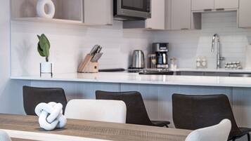 Condo | In-room dining